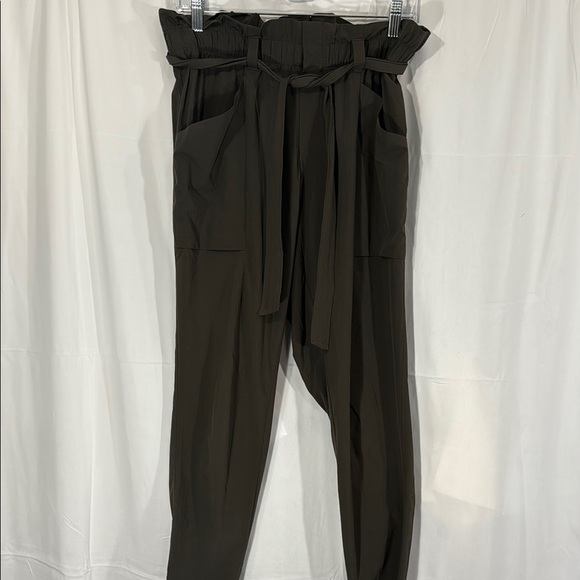Athleta Olive High-Waisted Trousers with Tapered Leg Size 8 - Picture 1 of 8